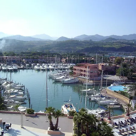 Laguna Azzurra Portorosa Aparthotel